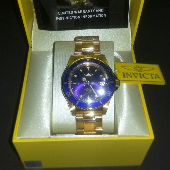 Invicta Pro-Diving Watch - Picture 2 of 7